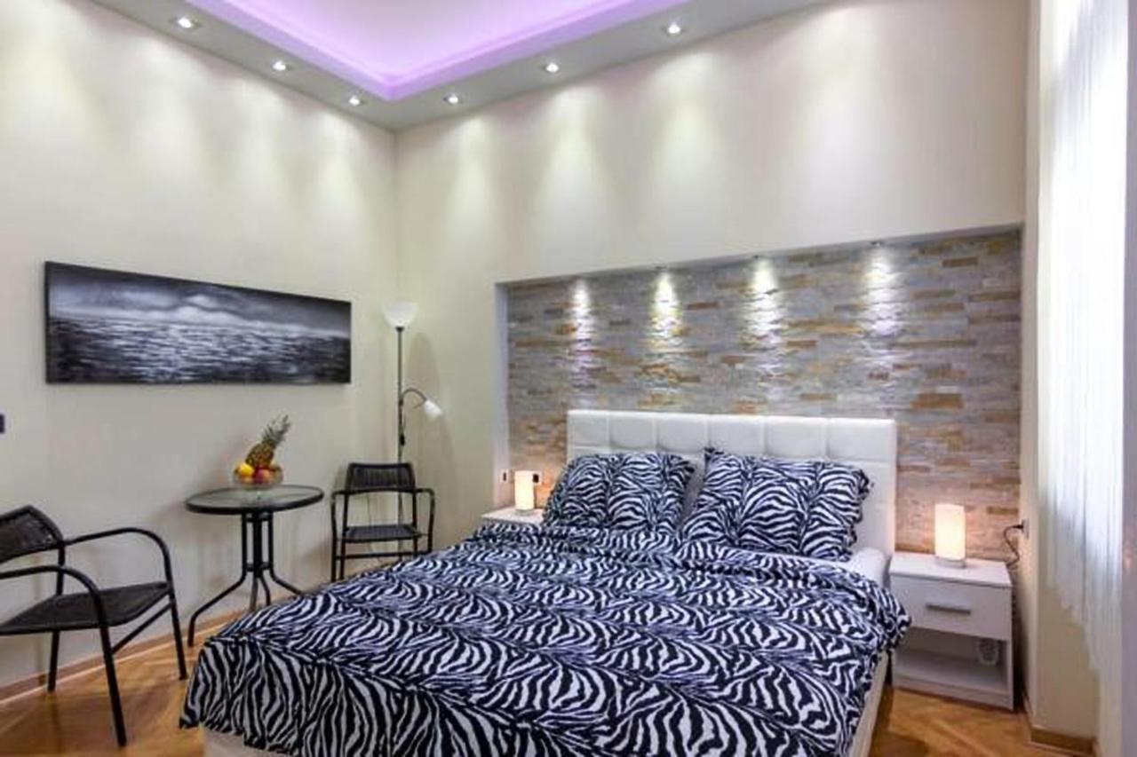 Apartment Royal Belgrad Exteriör bild